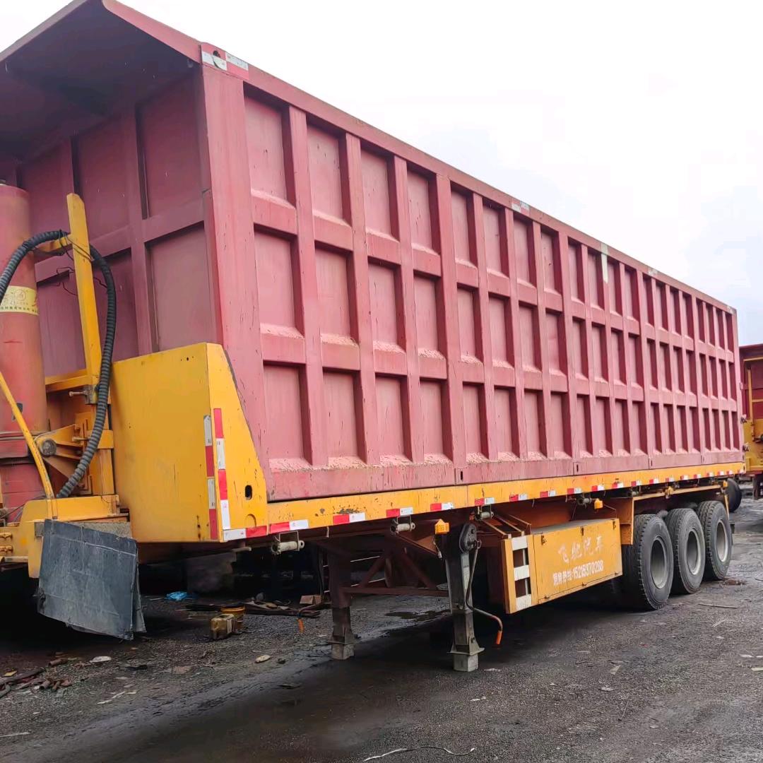 二手自卸半挂车