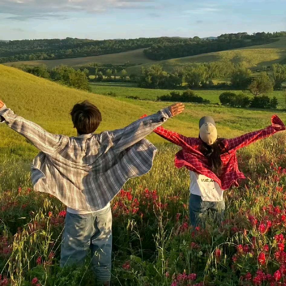 一朵凋谢的云☁️