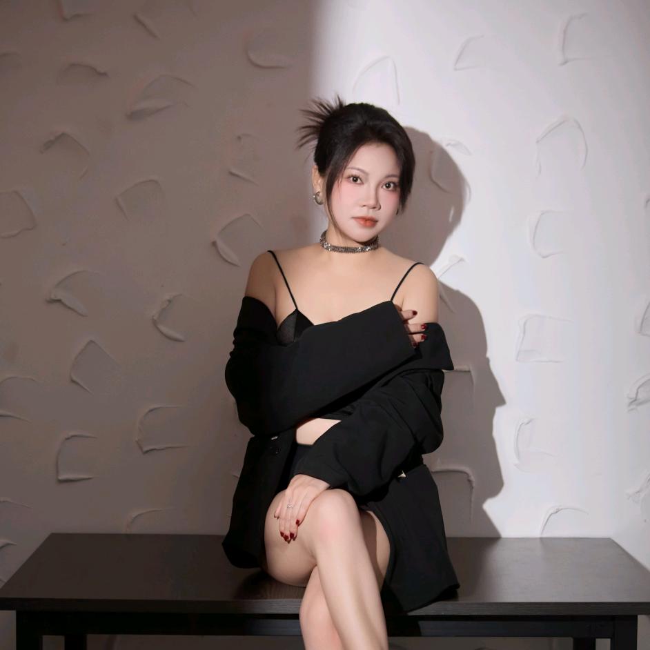 赵三顺（爱丽丝滨江大道店）