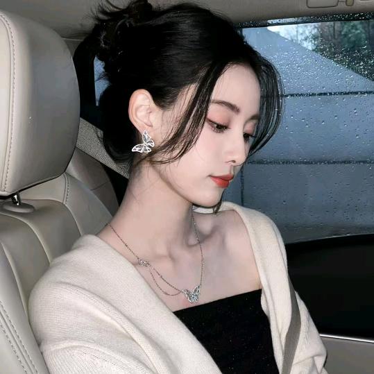 沁水百合