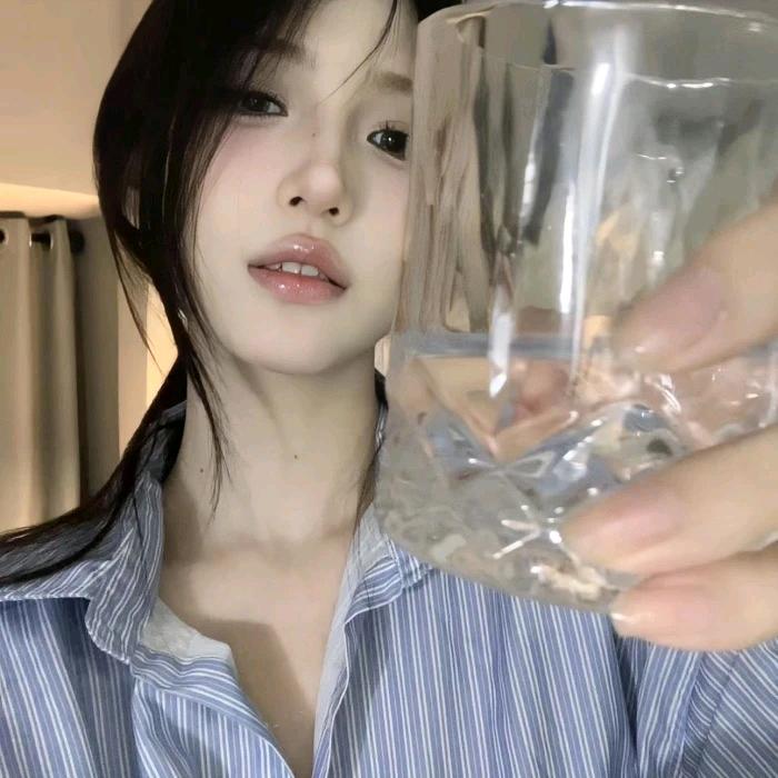呜.
