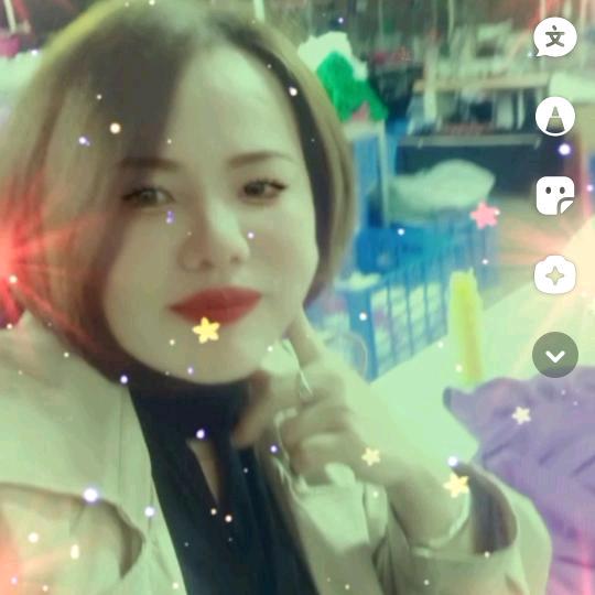 女人想活的潇洒，就要靠自己