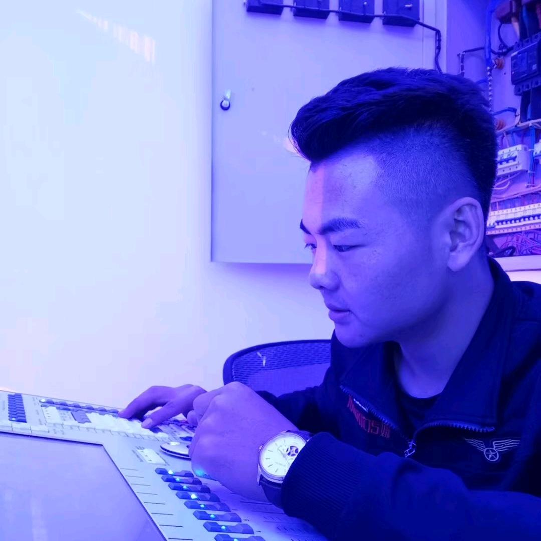 吉途汽车脚垫加工（蒙牛店）