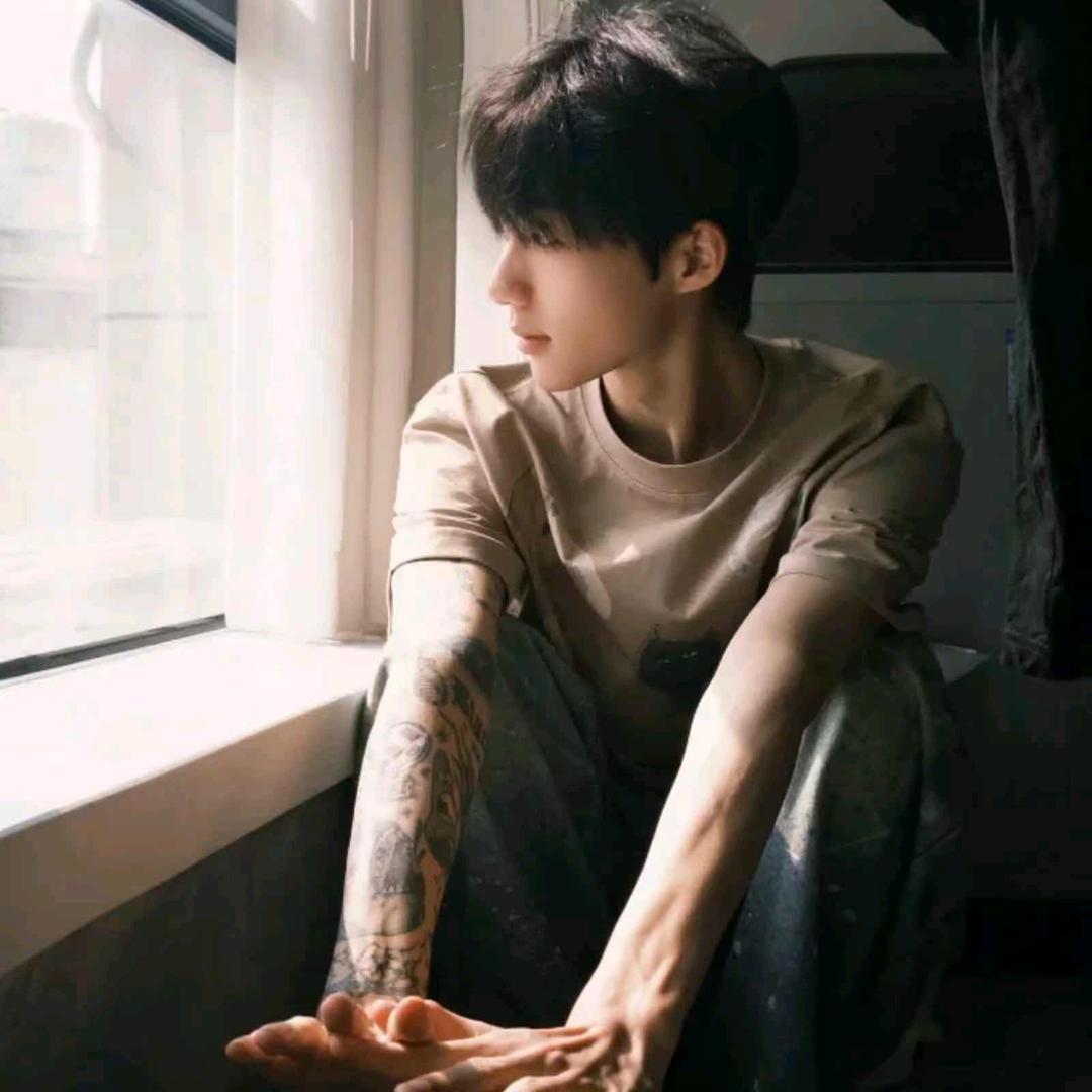 小聆听