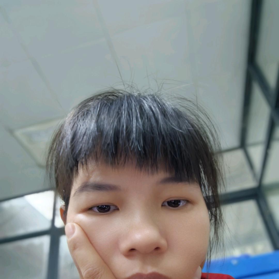 三妹新人直播每天晚上十点开播