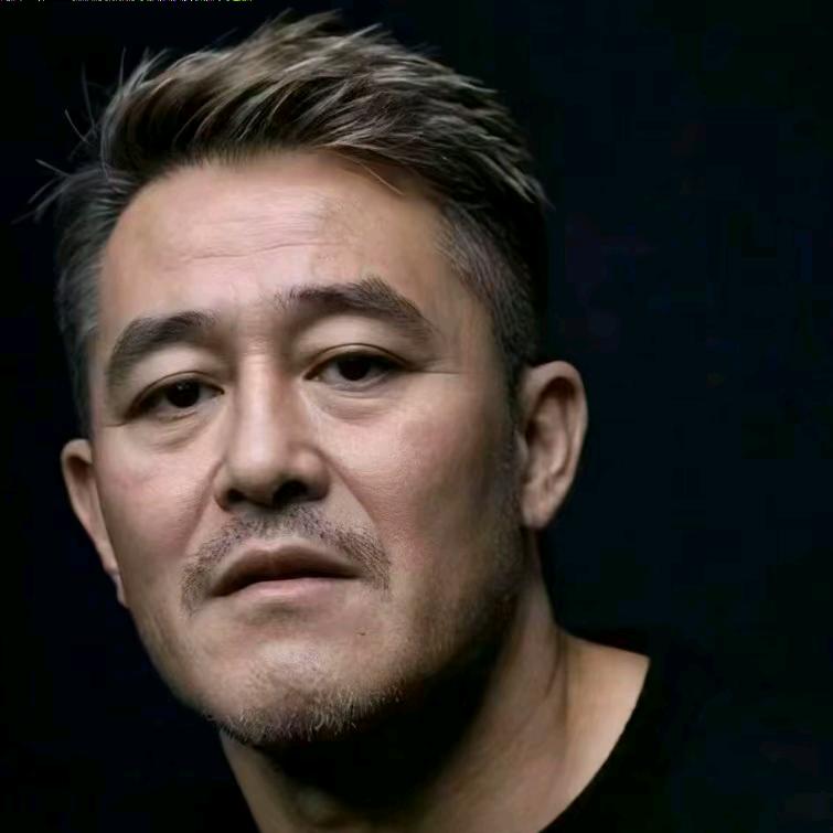 一脚泥