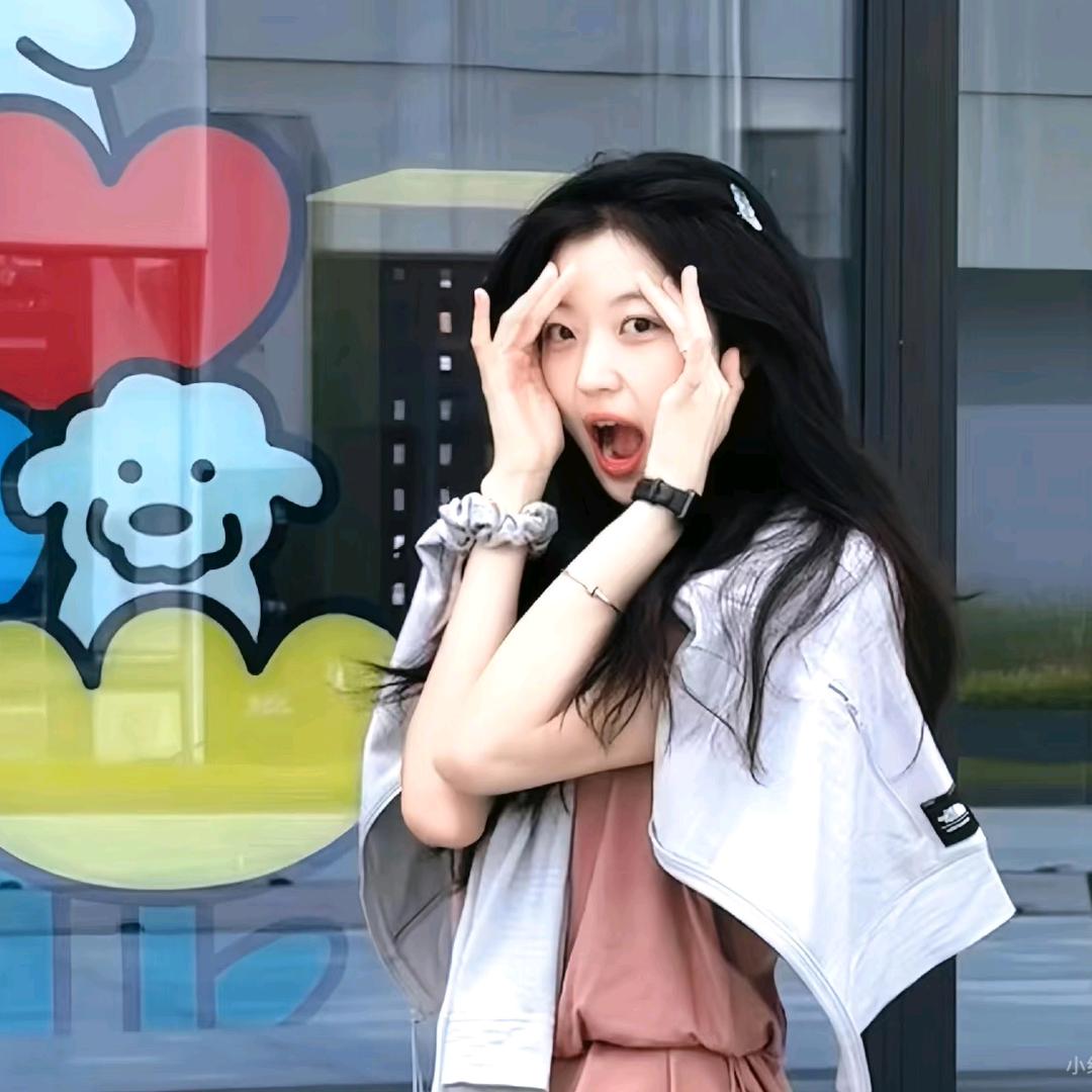 小郑同学