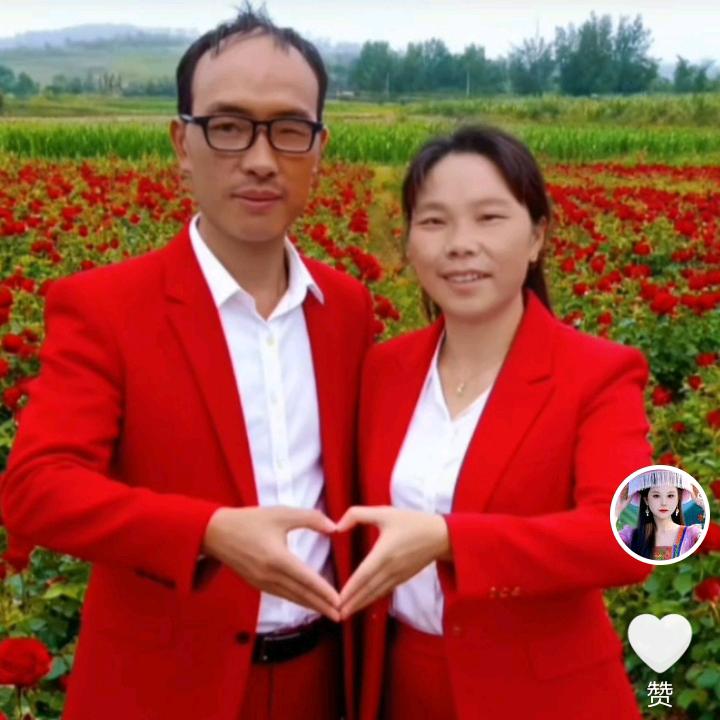 四川小九妹扛工来了，