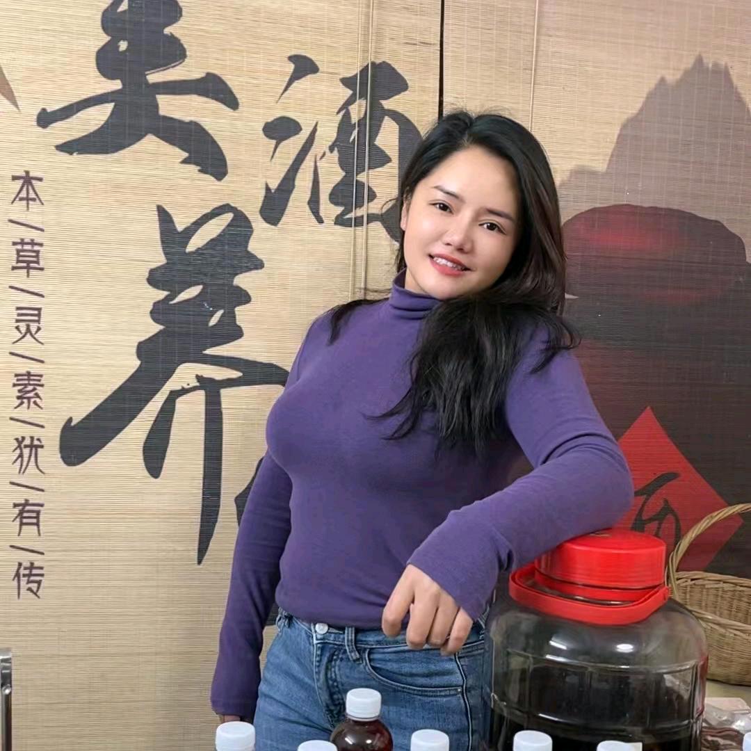 玲姐老板娘