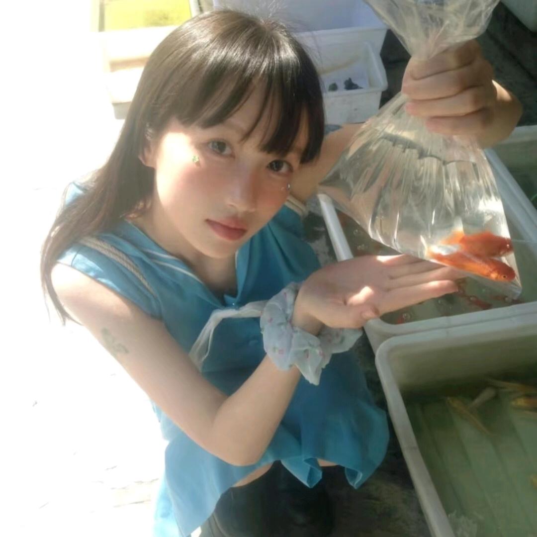 淋湿的魚^