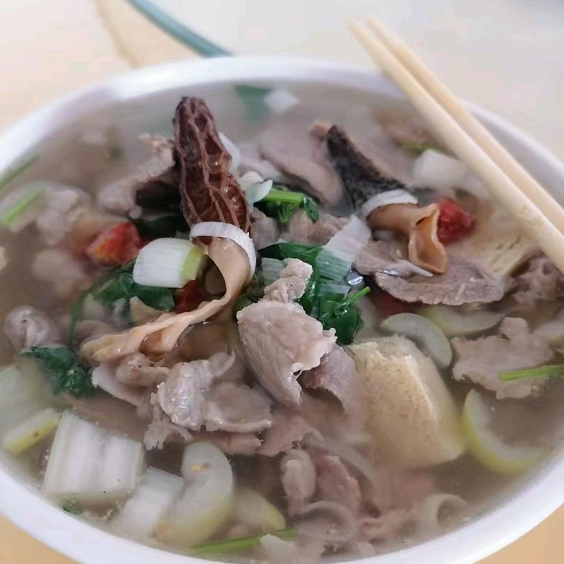 火箭伊品鲜拌面馆