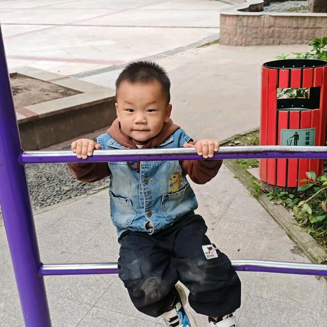 唐小彬