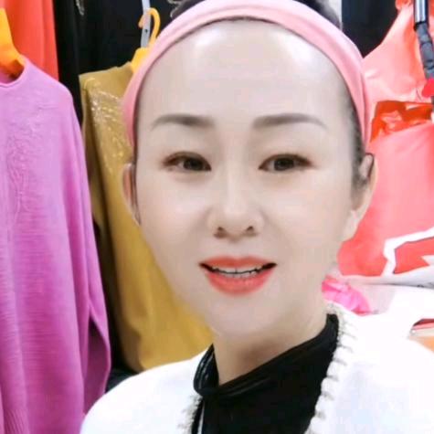 牛牛服装店A