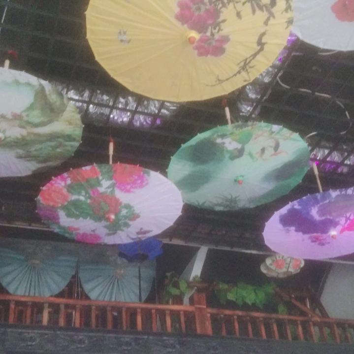 不期而遇