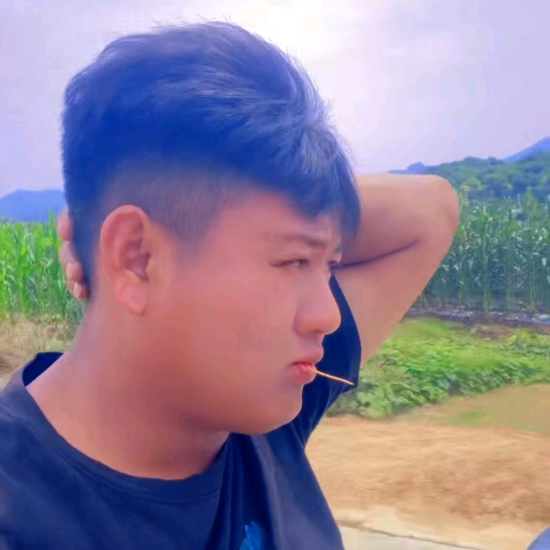 缺牙哥😂😂😂
