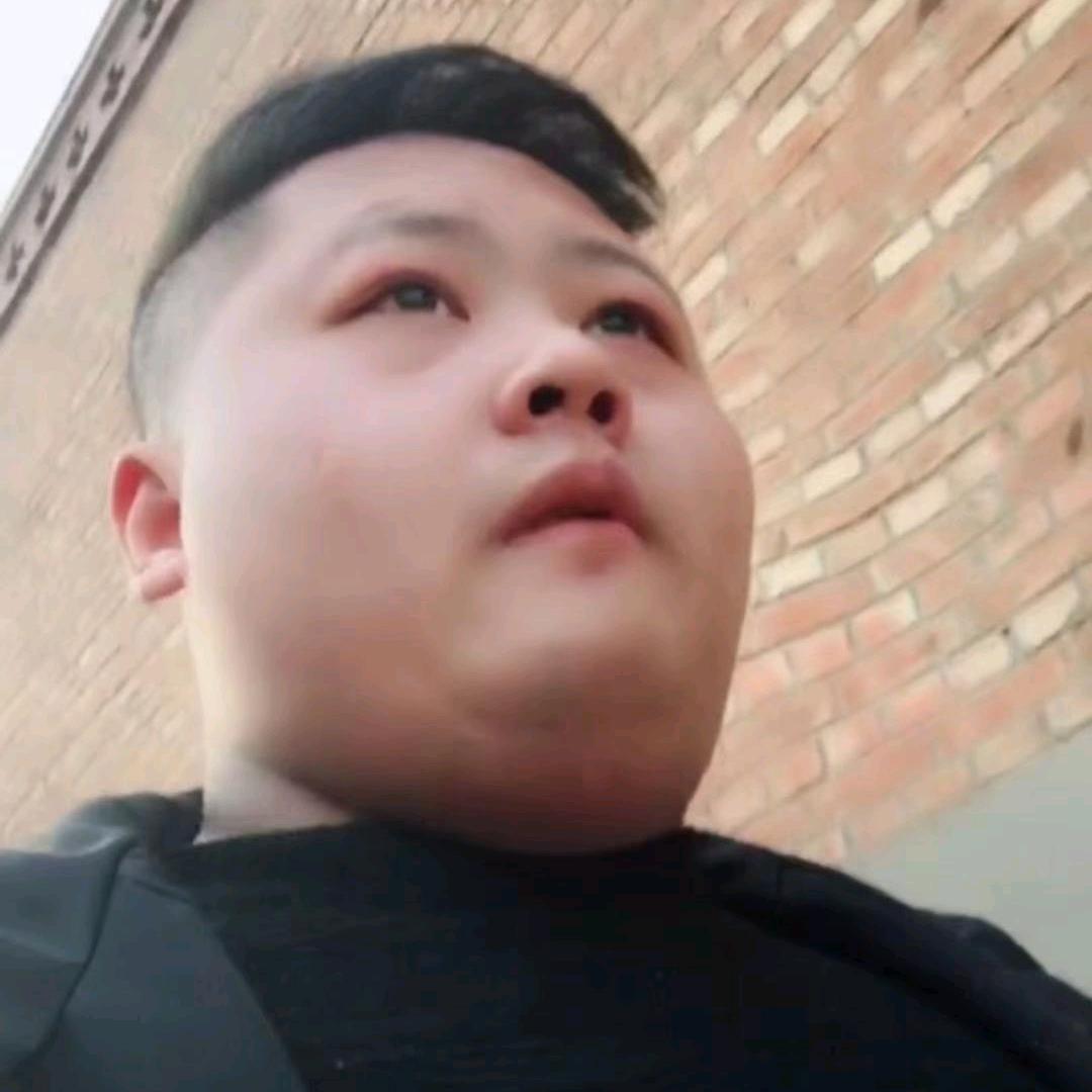 雄安伟