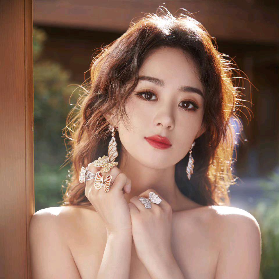 周颖（颖火虫）