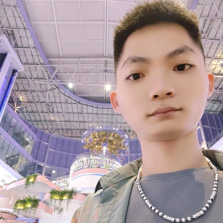 ✌︎烈酒敬余生✌︎