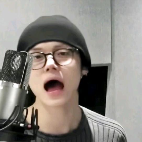 yawnzzn_SG🦊🐱