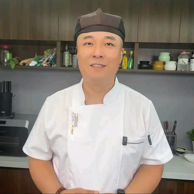 硬汉会做饭T
