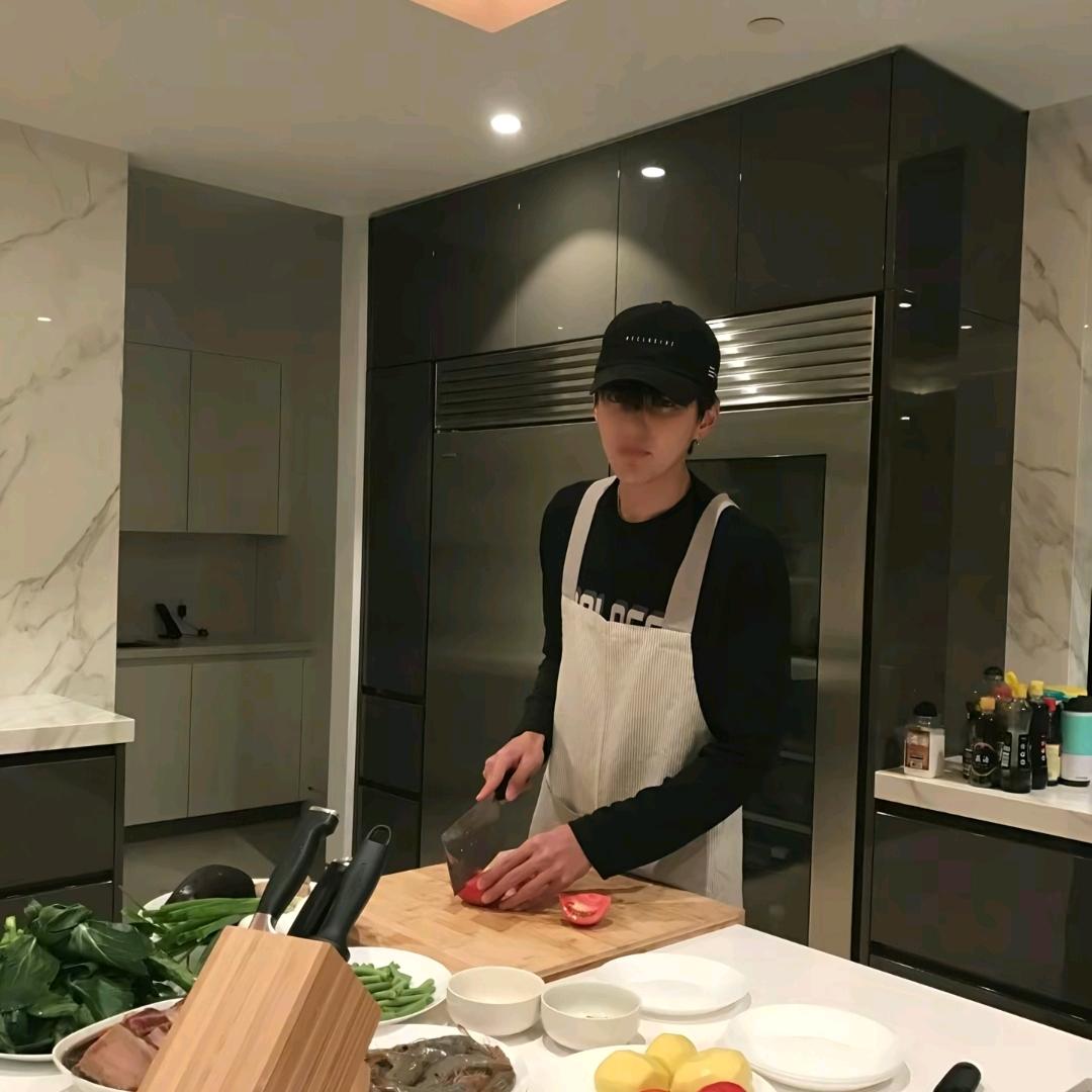 关你什么🍅