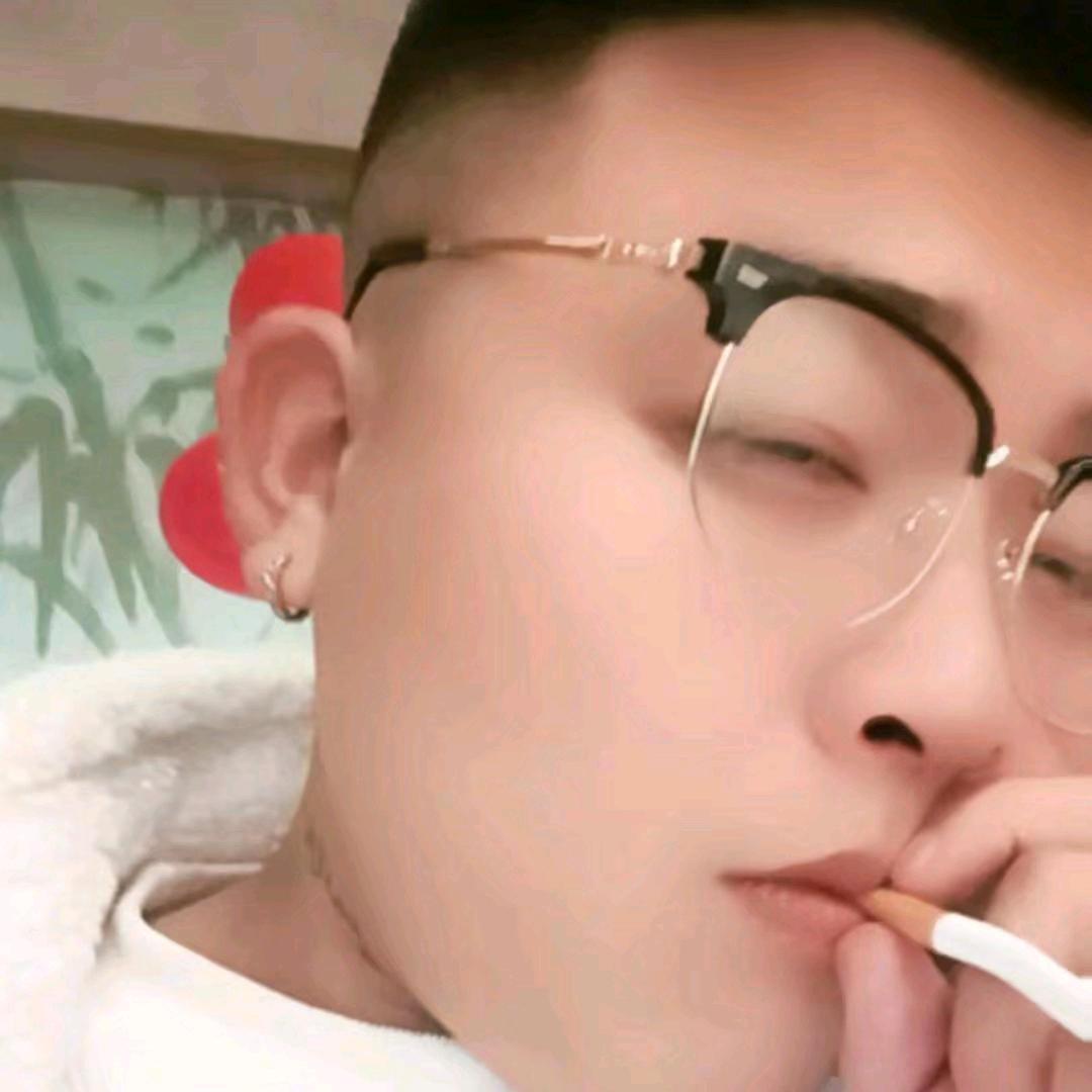 ✨⭐⭐⭐❤️余光(黑化双鱼)