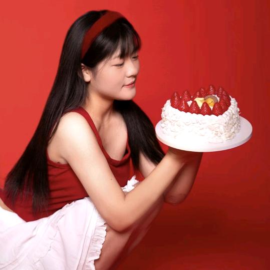 蛇来运转