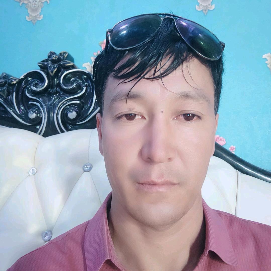 依力哈木江