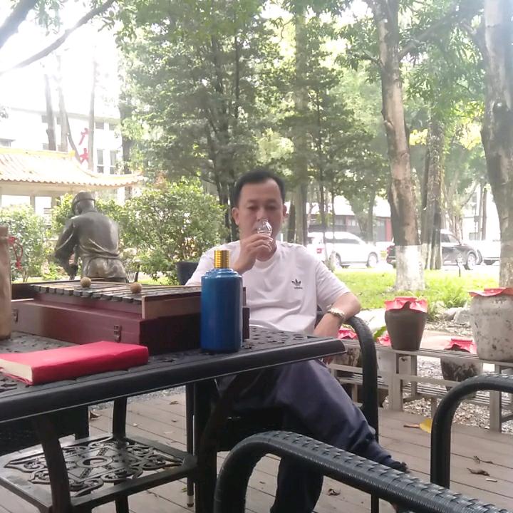 梁宏基