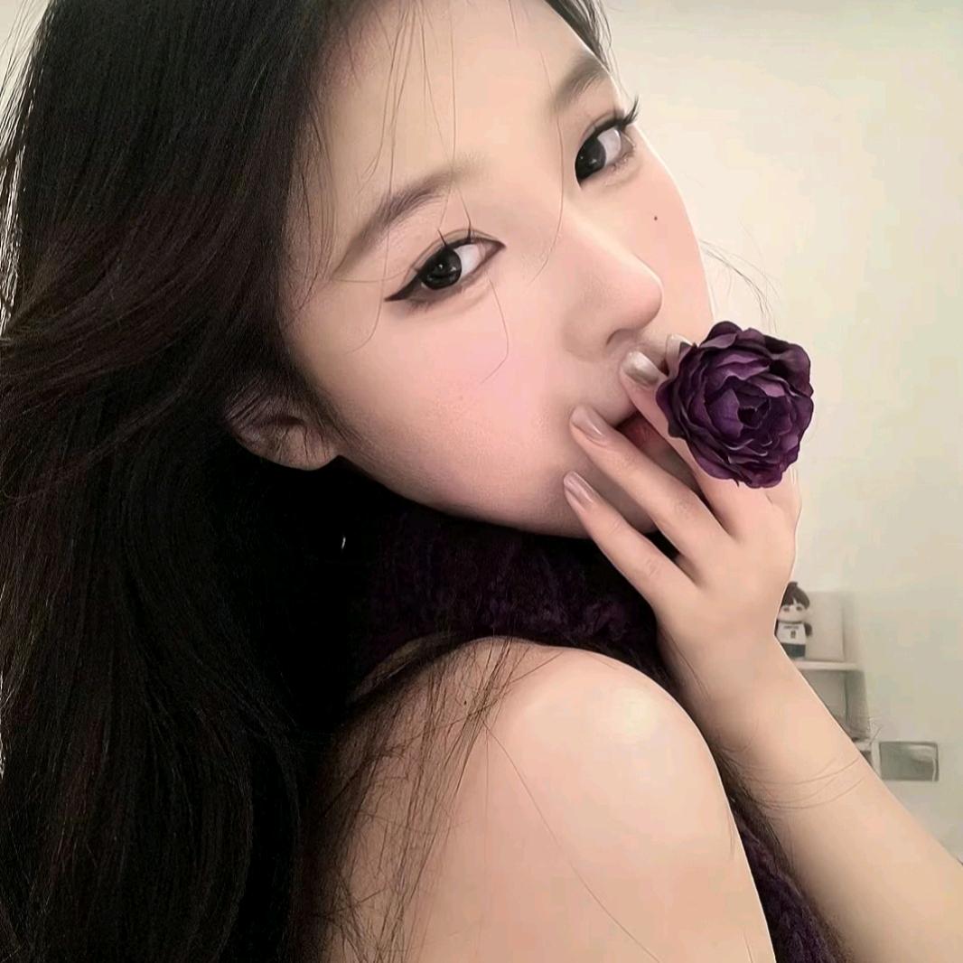 小王背挺直
