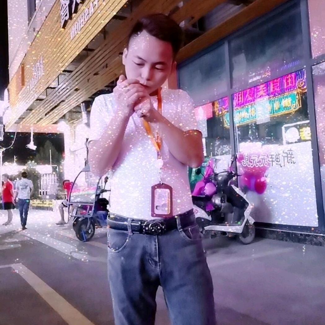 三岁，就会撩妹👀