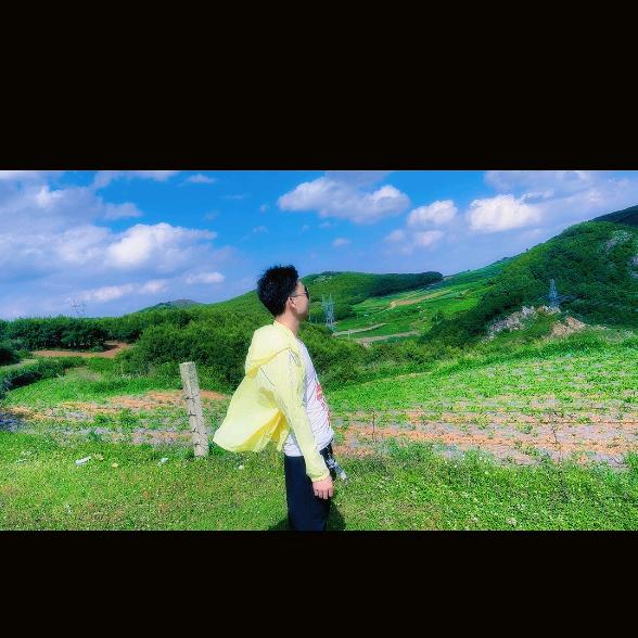 红尘困住我年少