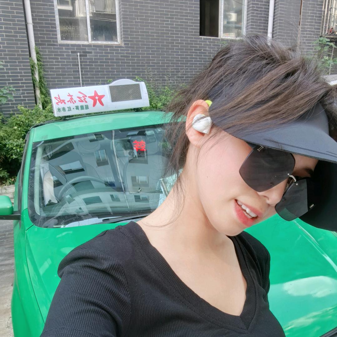 菲嬢嬢在跑 的💋💋💋