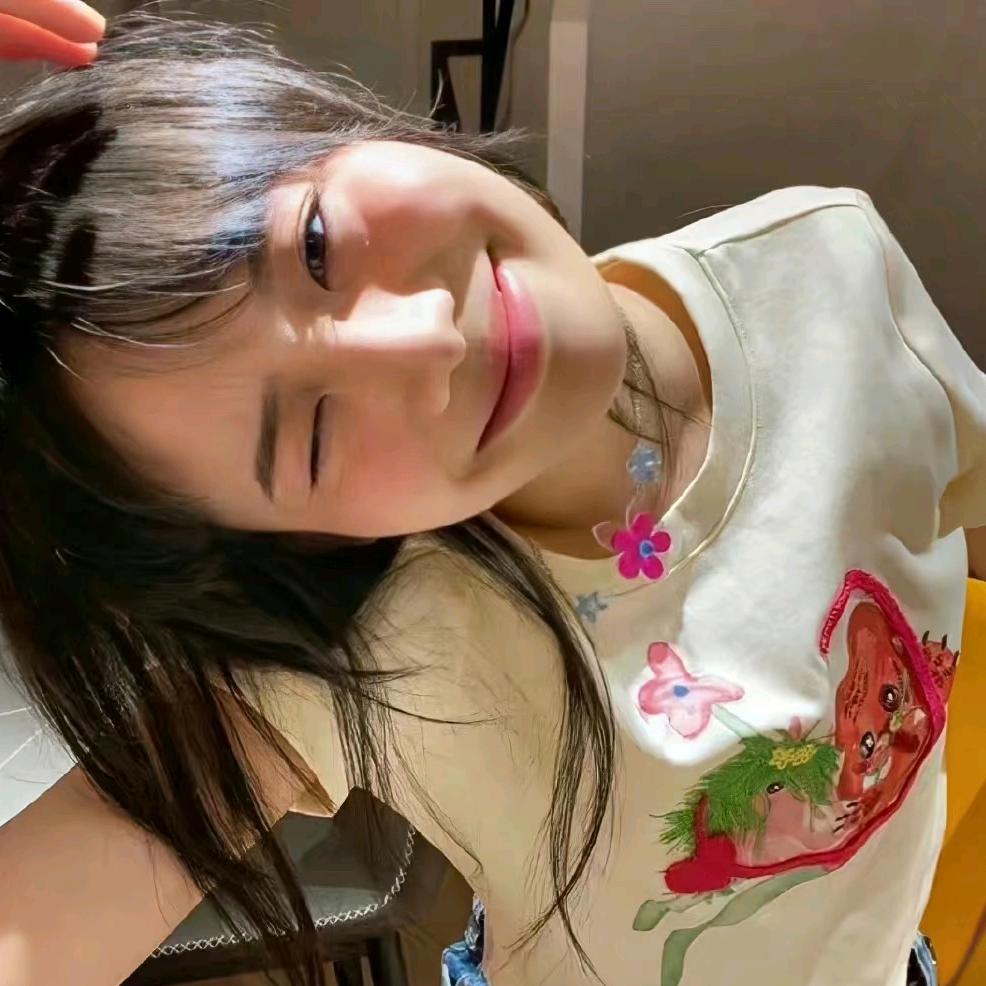 什么吸吸果冻.