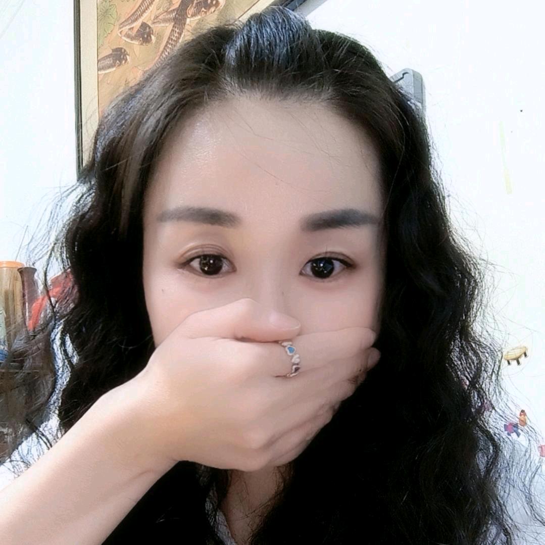 一只小马