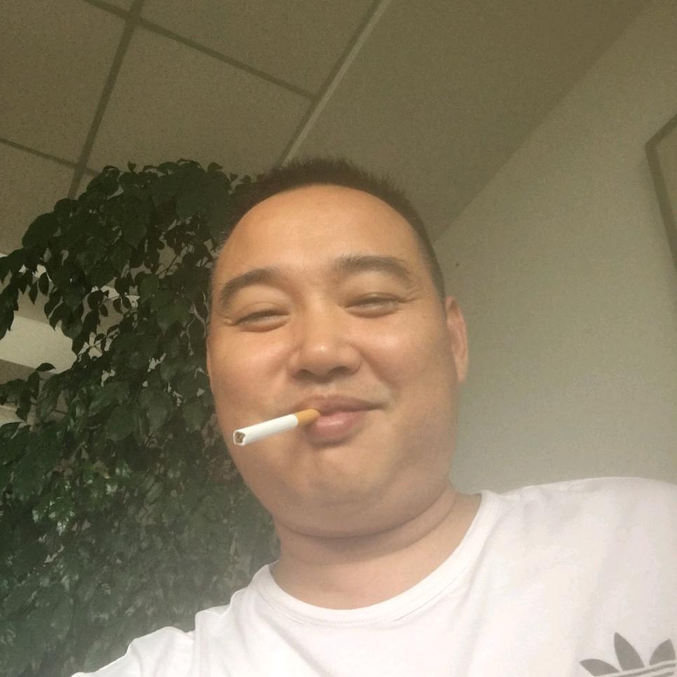 倪成阳