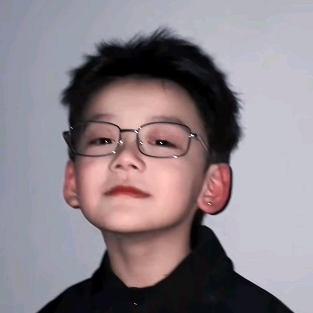 色迷丶