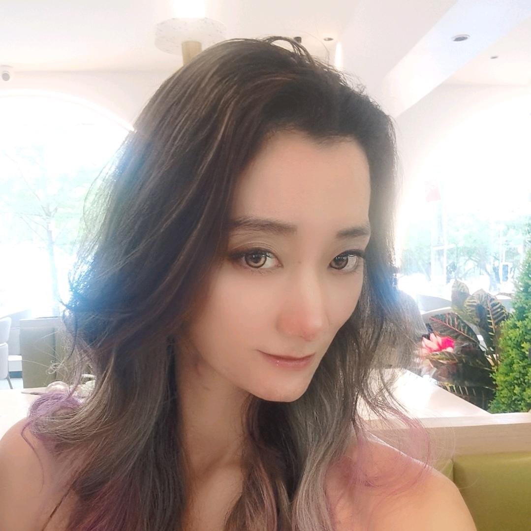 人间清醒懒芽儿