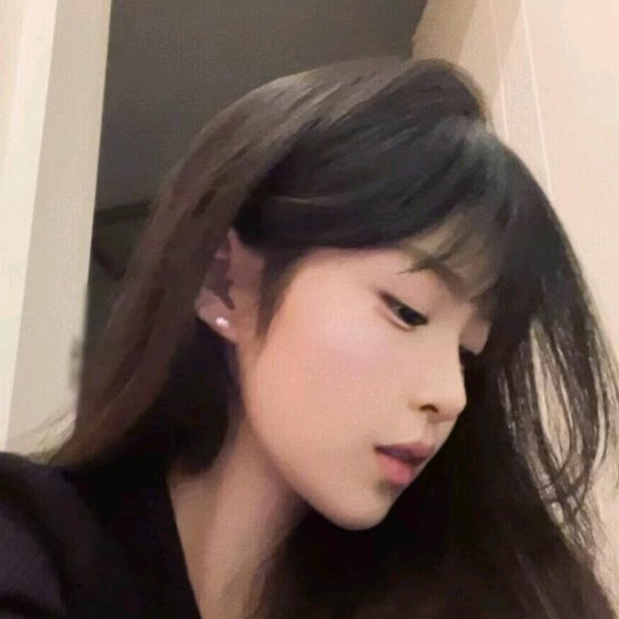 亦凡