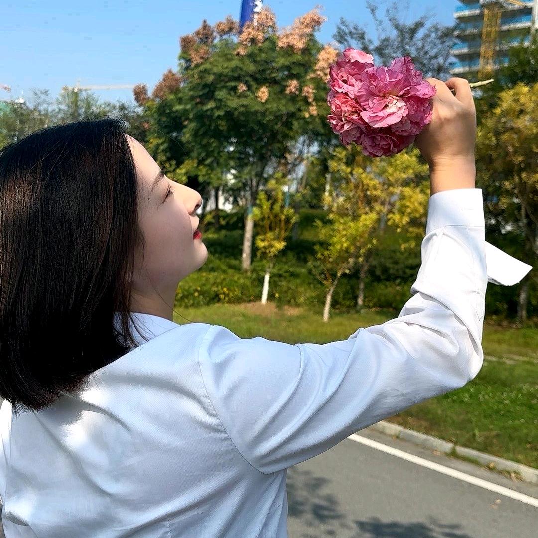 新康泊龙湾卖房小伍💞