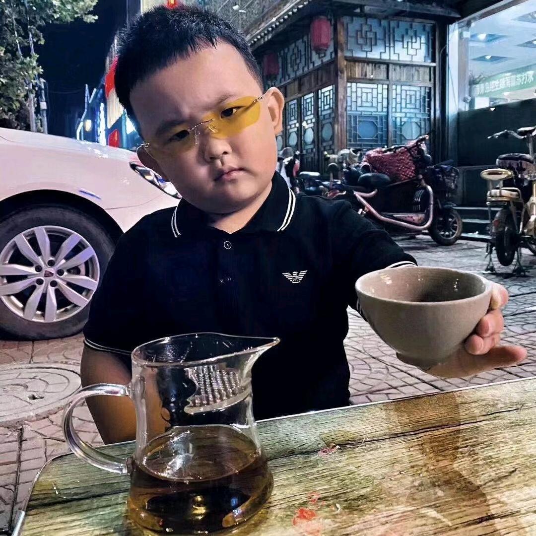 铁韩憨💦「走的很慢的人」