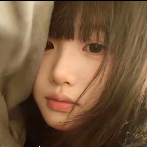 小锦锦.