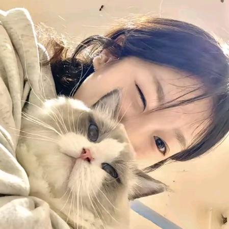 ^小忧郁^
