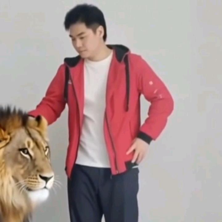 爱笑的我