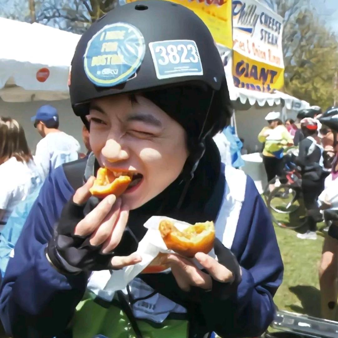 再刷十个视频就滚去睡觉