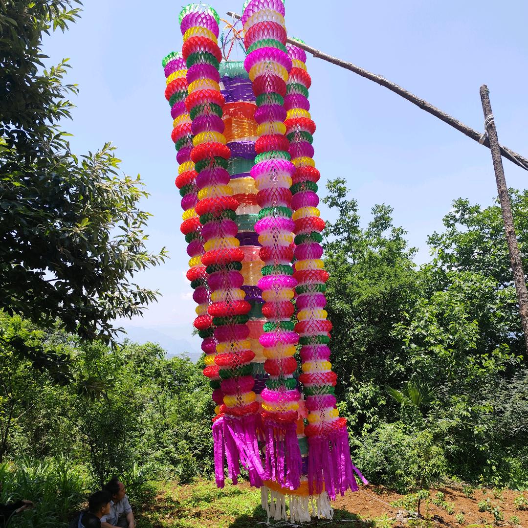 张先生的纸火店