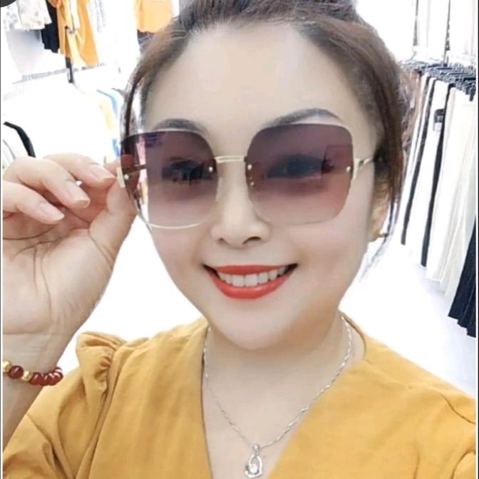 时尚女装🧥招财进宝🙏🏻