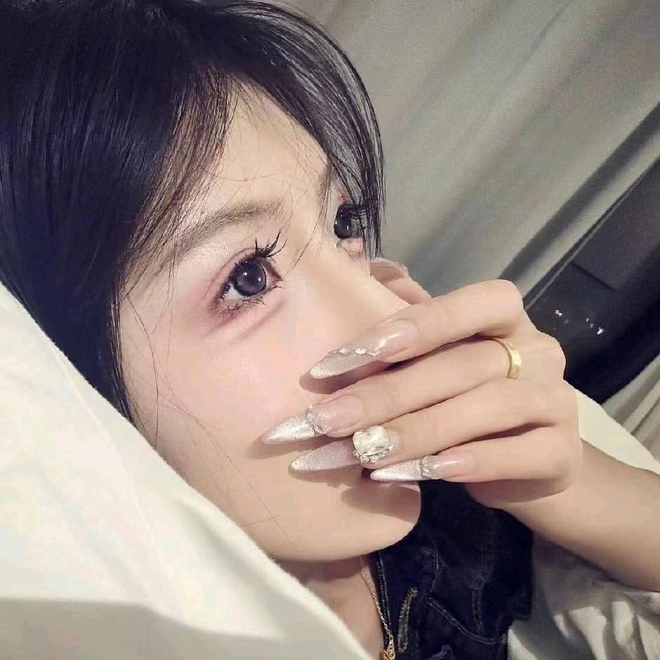 乌梅子酱💕