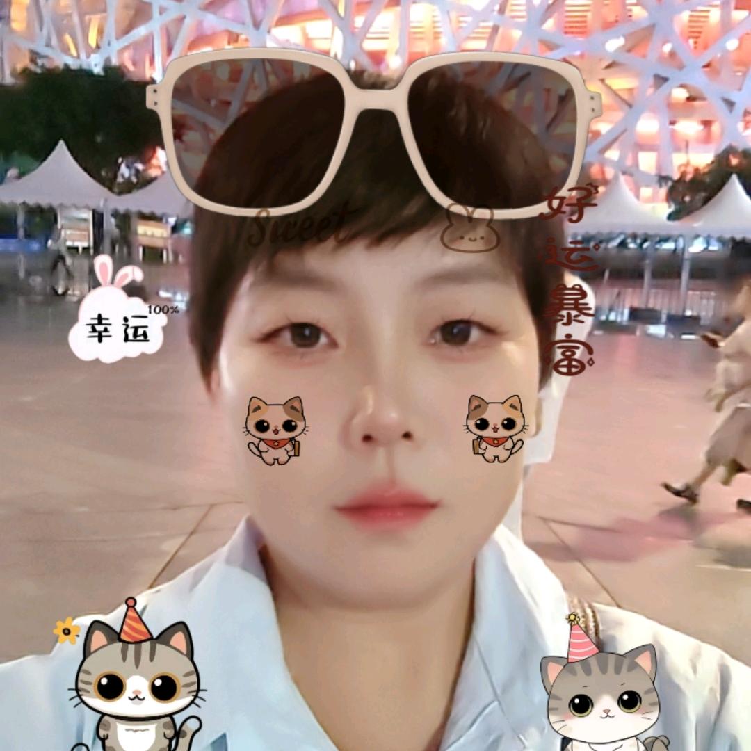 伯岗士强装饰，老十字街向东五十米路南