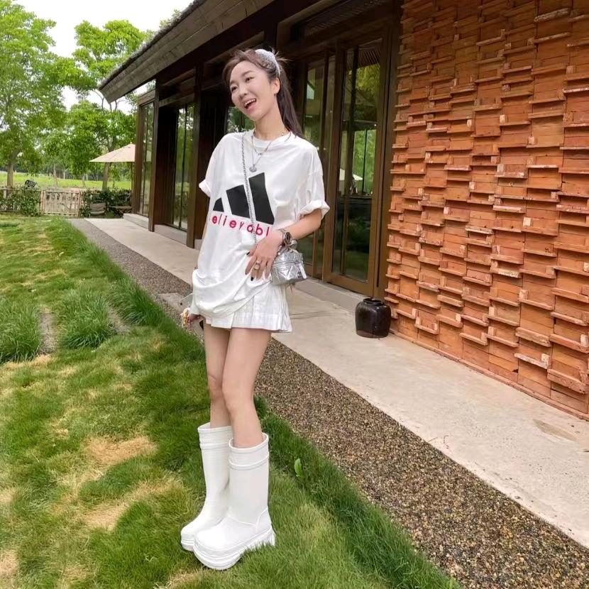 请叫我珺珺(时尚穿搭)